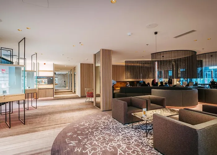 タリンク シティ ホテル 4*